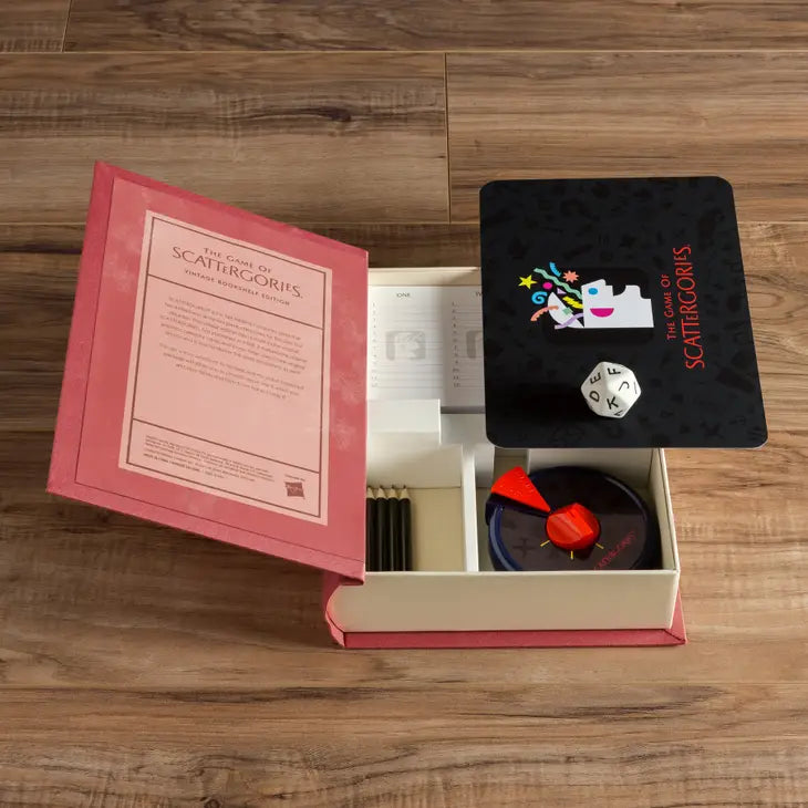 WS Game Company Scattergories Vintage Bookshelf Edition