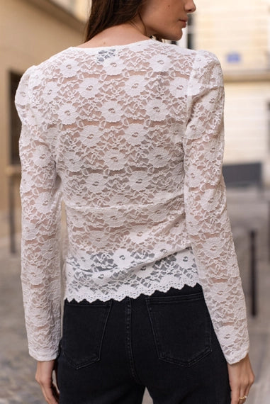 Floral Lace Top & Buttons