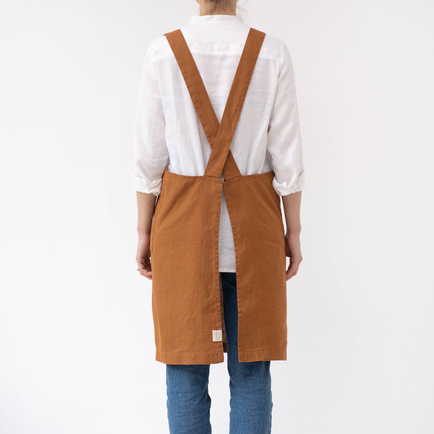 Crossback Apron | Hazelnut Linen