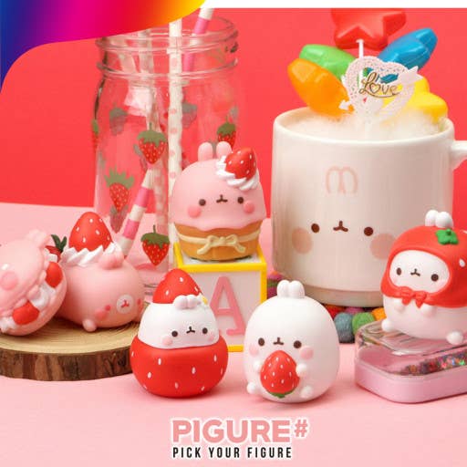 Molang loves strawberries Random Figure Box