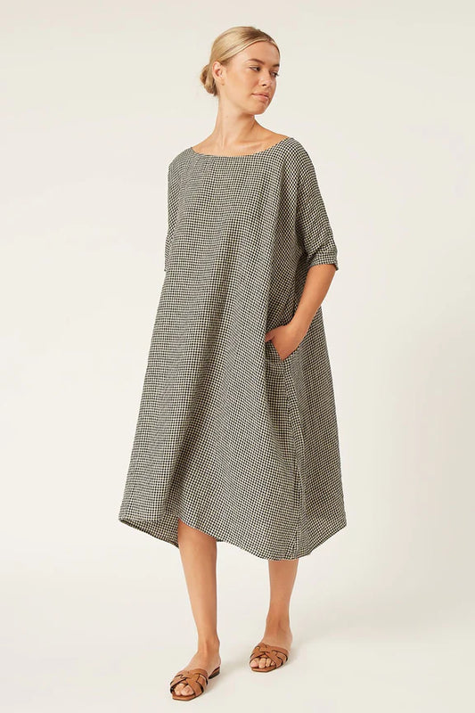 AMIRA Linen Dress