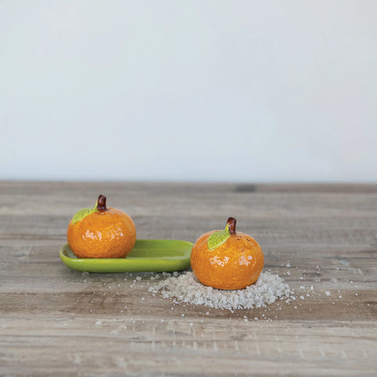 Clementine Shaped Salt & Pepper Shakers with Tray
