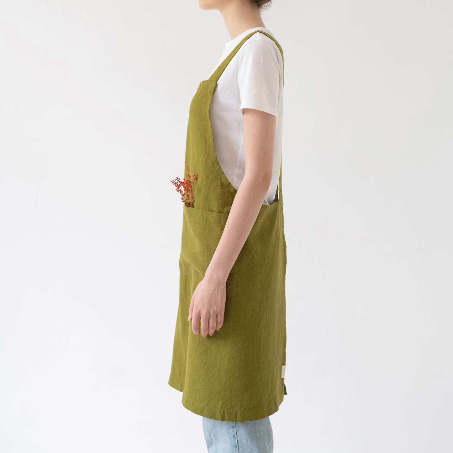 Crossback Apron | Moss Green Linen