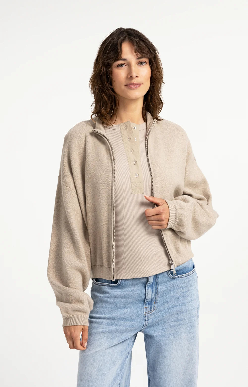 Jacquard knitted cardigan with zip closure