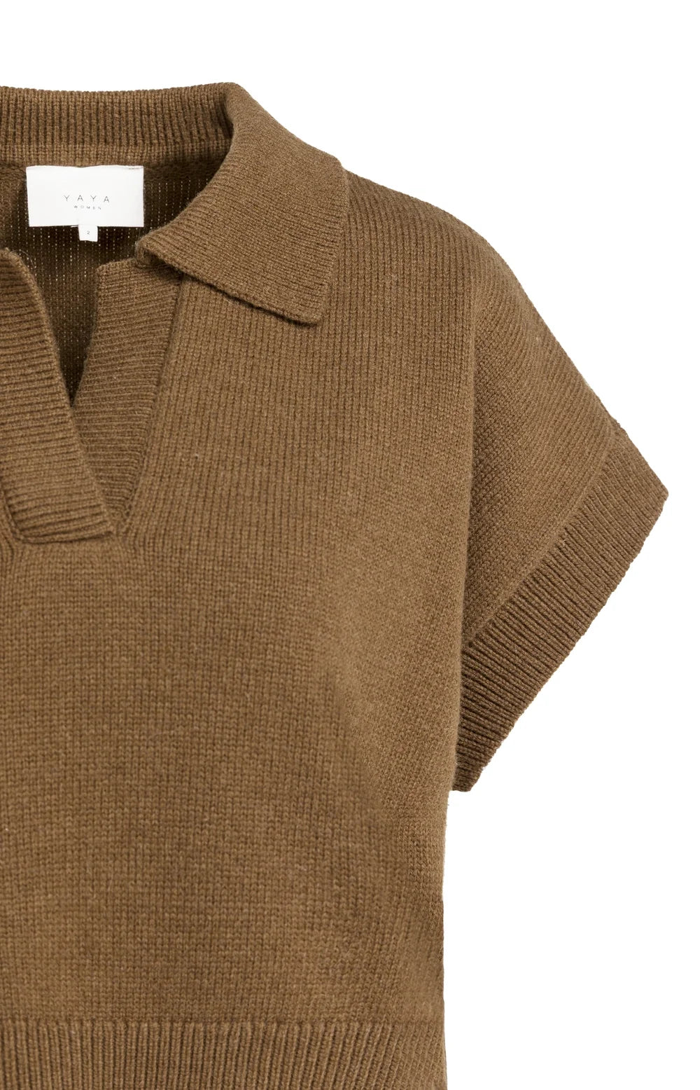 Knitted spencer with collar and short sleeves