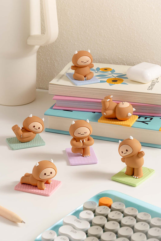 Hank Yeti Doing Yoga Blind Box