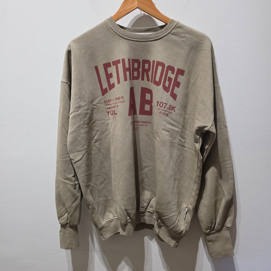 Lethbridge Sweatshirt | Camel and Gold