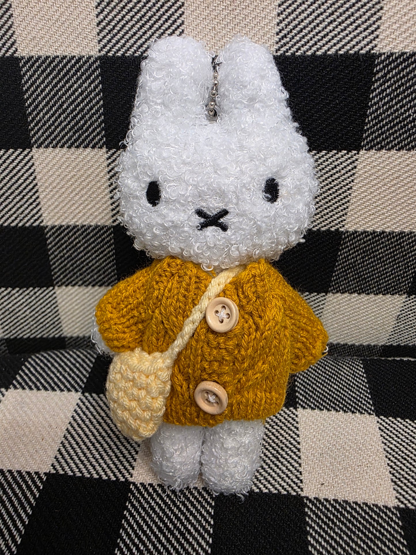 Maffy with Sweater and Bag