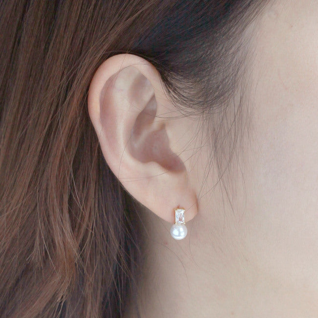 Diamond Pearl Stud Earrings