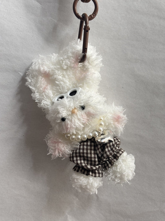 Fuzzy Fashion Bunny | Keychain