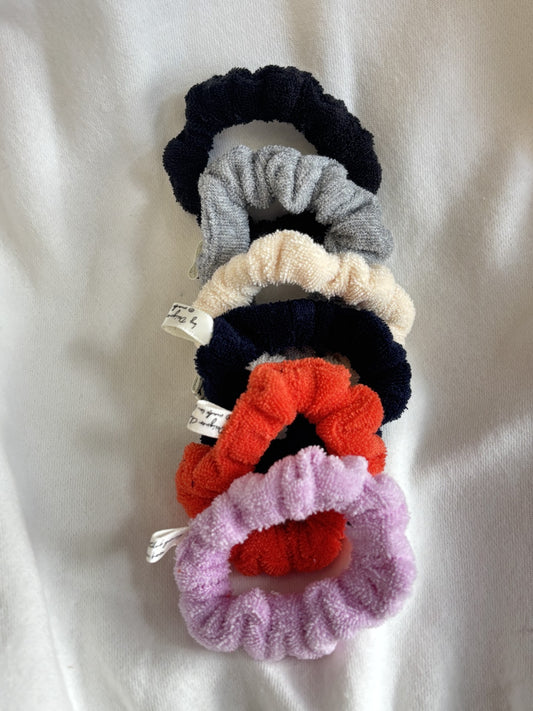 Small Cloth Scrunchie