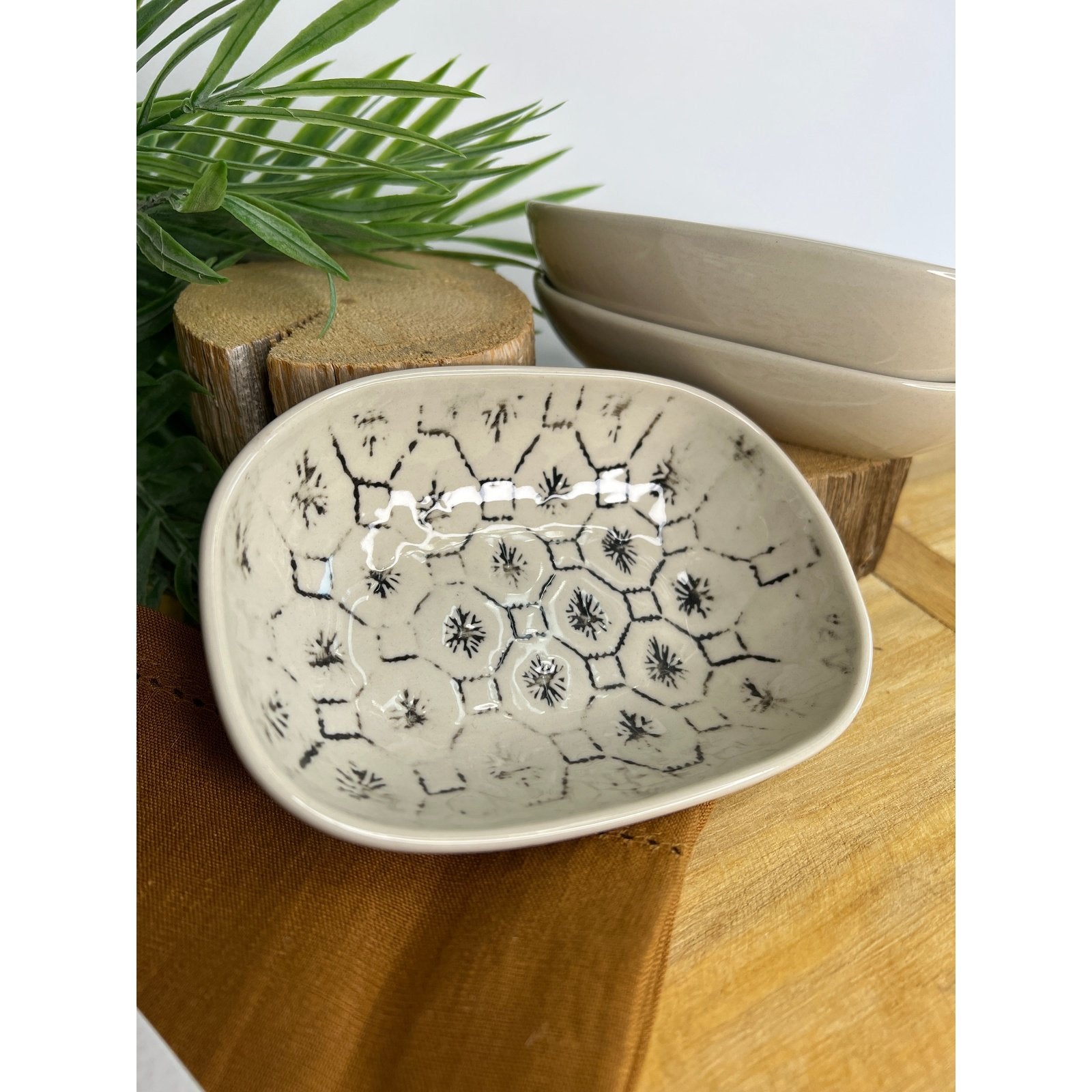 Stamped Stoneware - Bowl dish